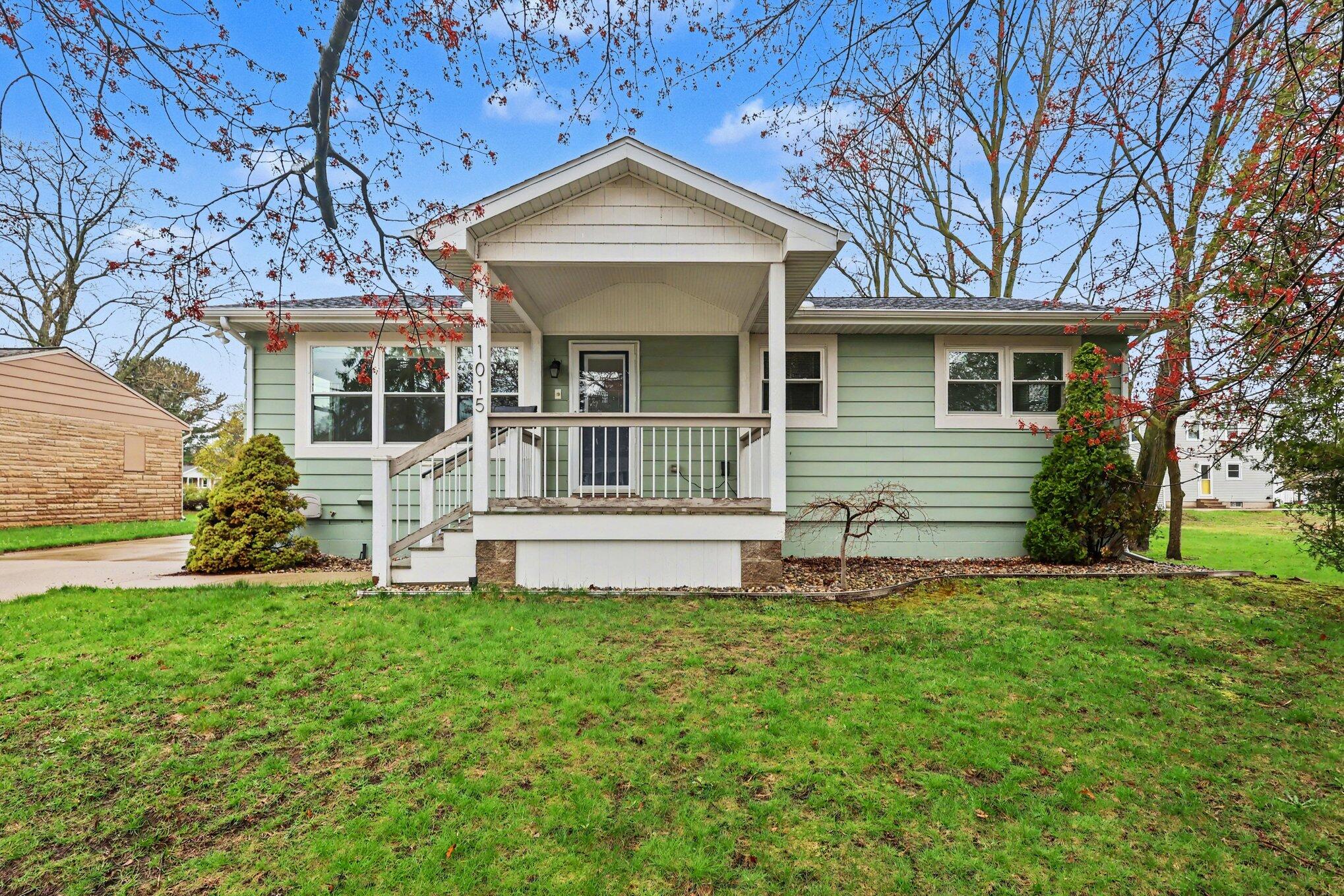 1015 S Griffin Street