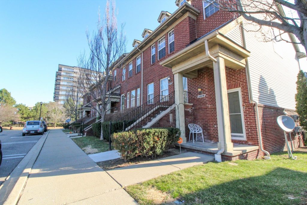listing image 0