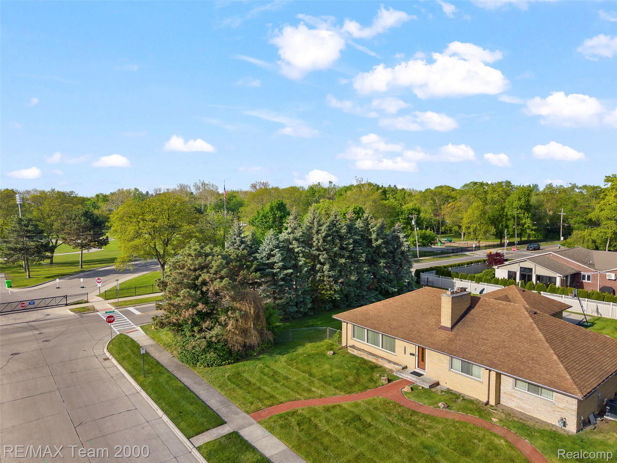 111 Brentwood Drive