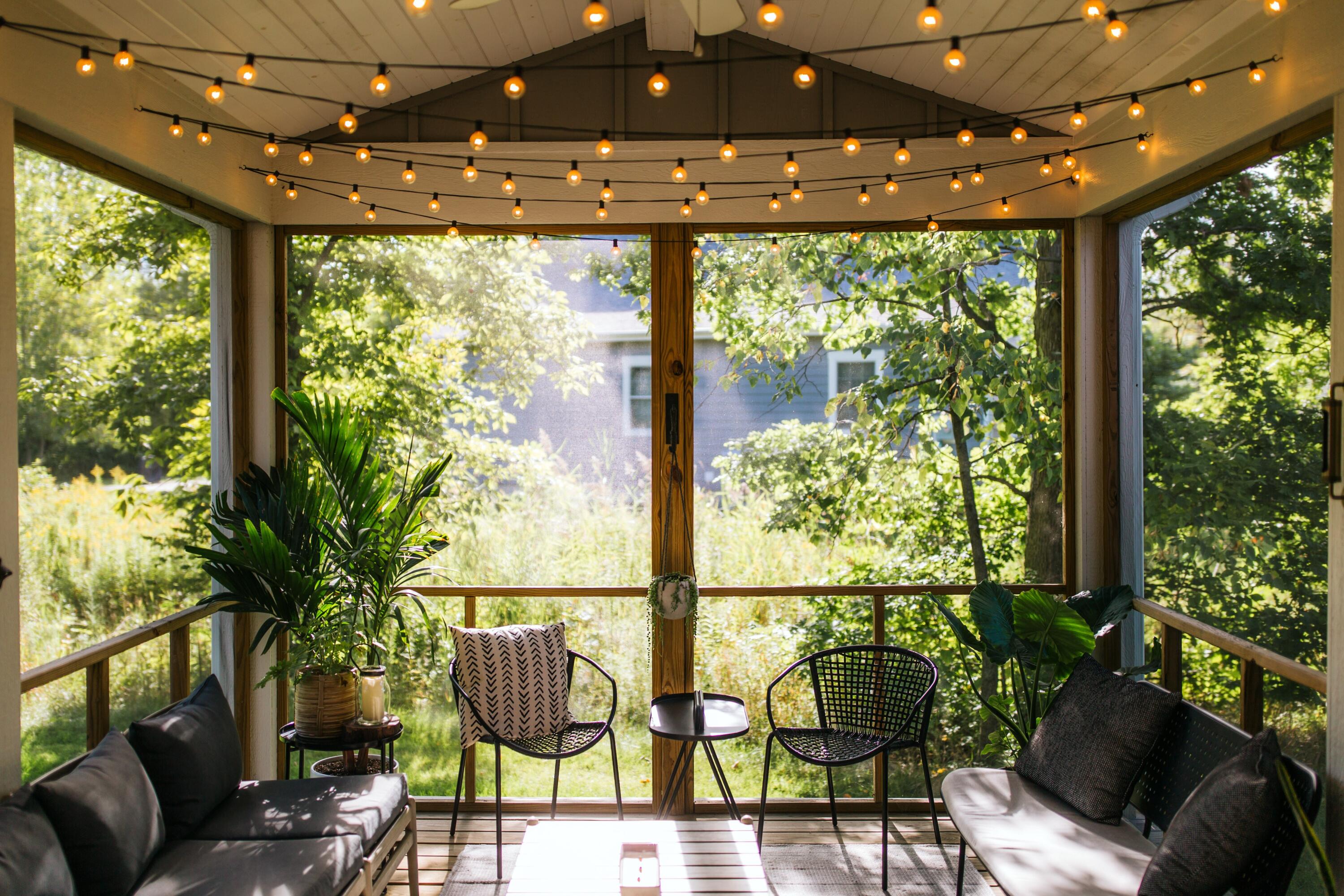 5553 Hidden Pond Lane