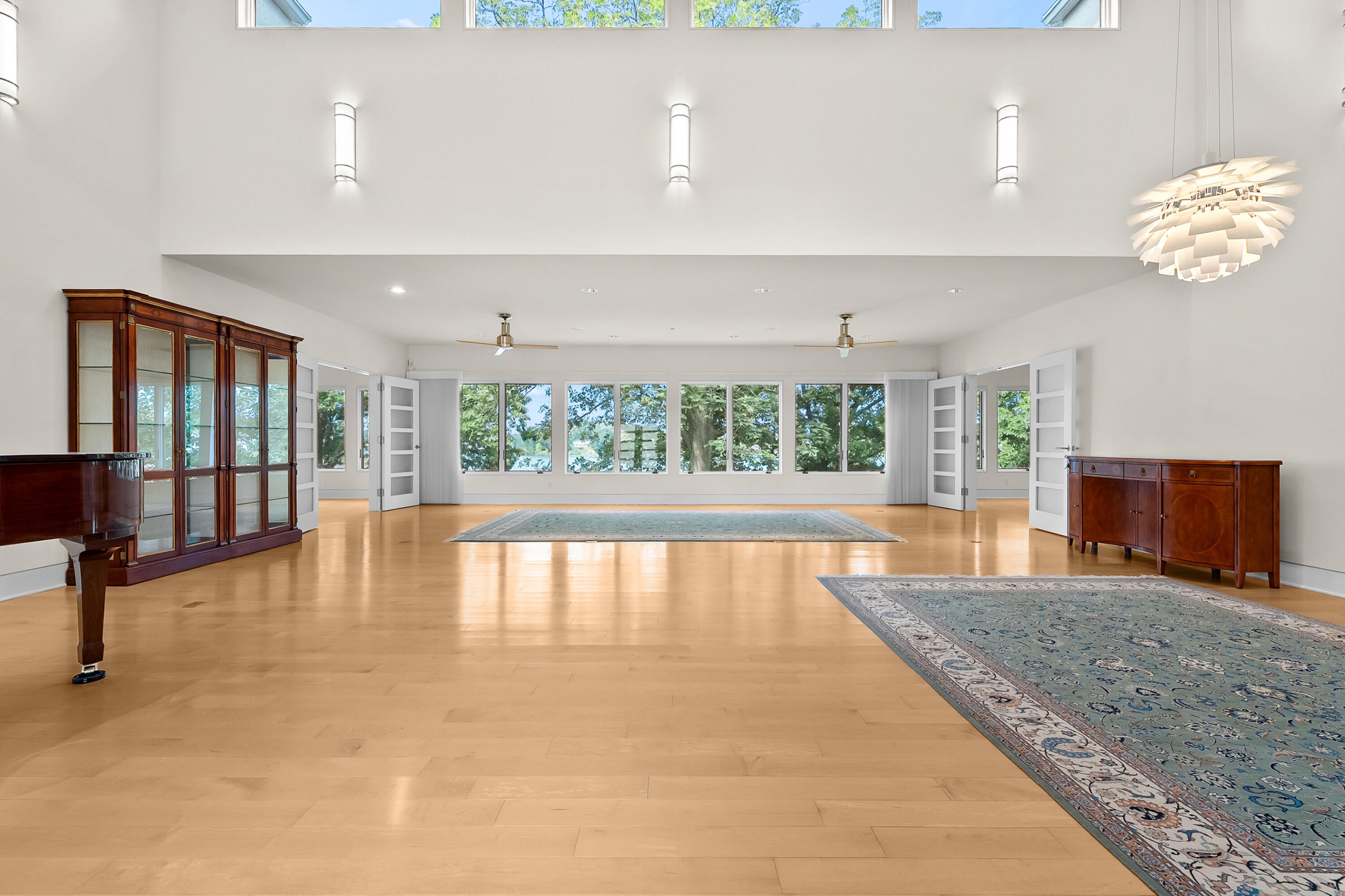 20 Hiawatha Drive