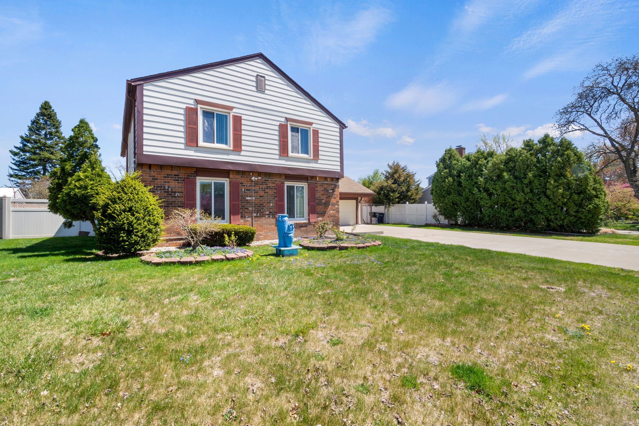 35490 HATHERLY Drive