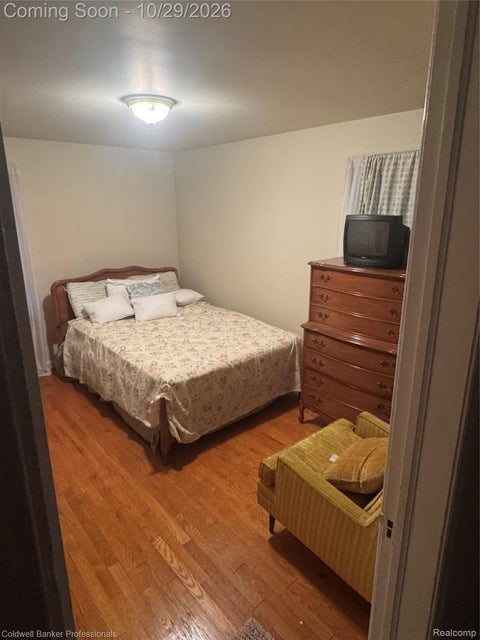 Tiny photo for 15375 Gilchrist Street, Detroit City, MI 48227 (MLS # 20261082344)