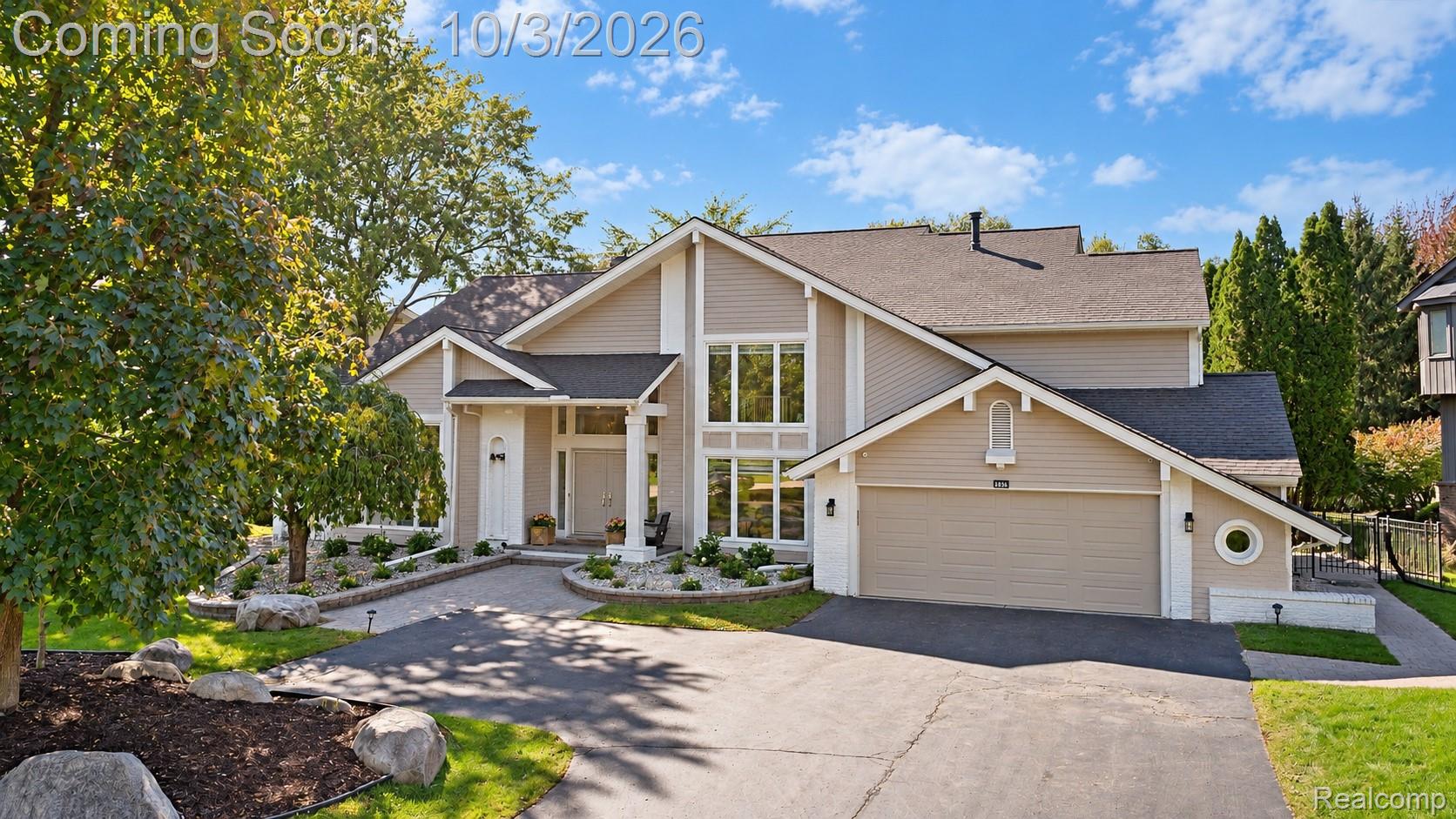 4833 Panorama Circle