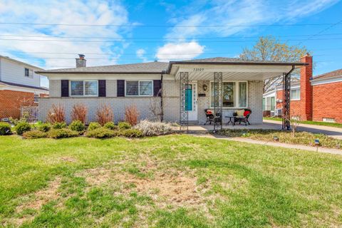 32509 STRICKER Drive Warren City MI 48088