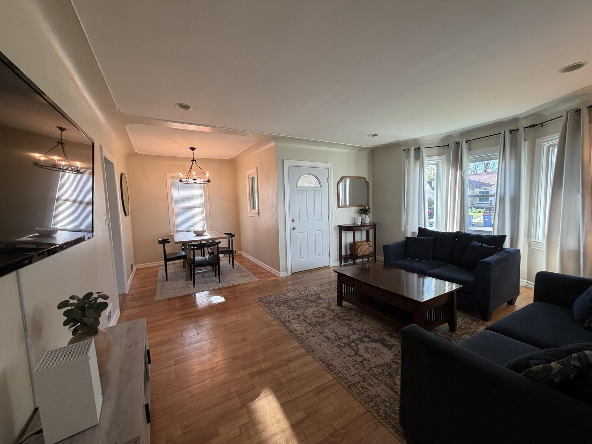 926 N Ottillia Street SE