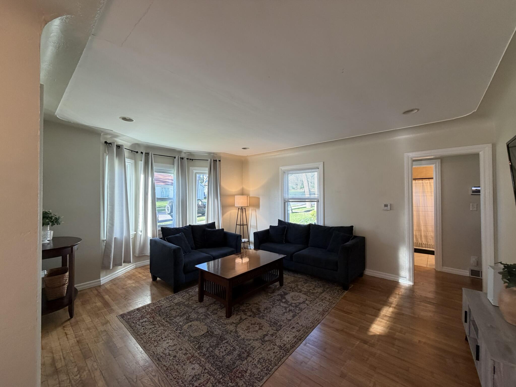 926 N Ottillia Street SE