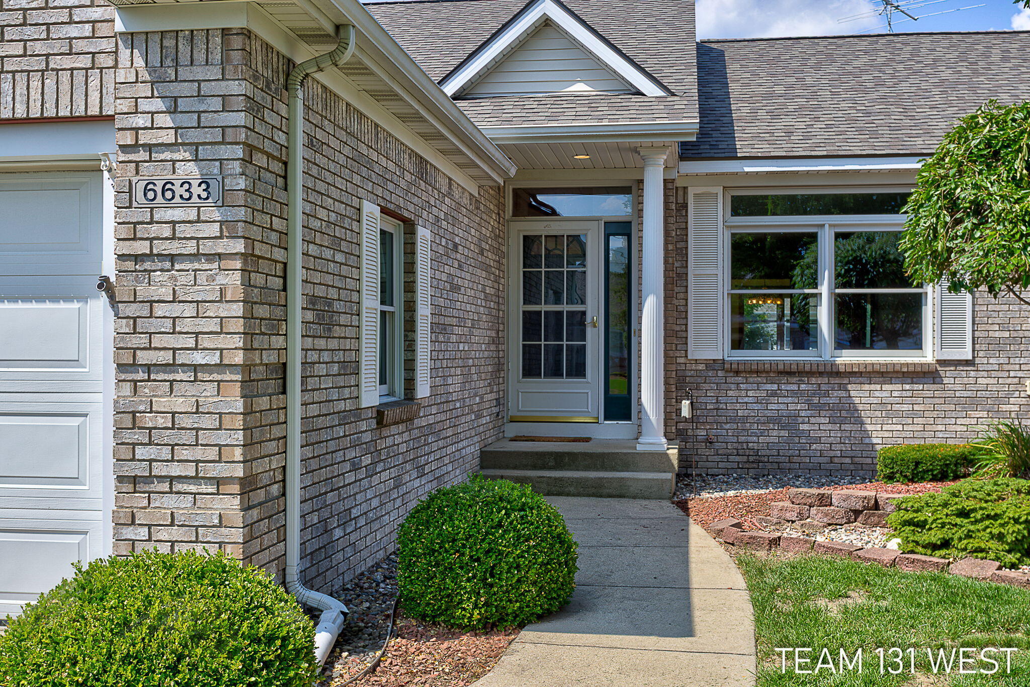 6633 Cedar Grove Point