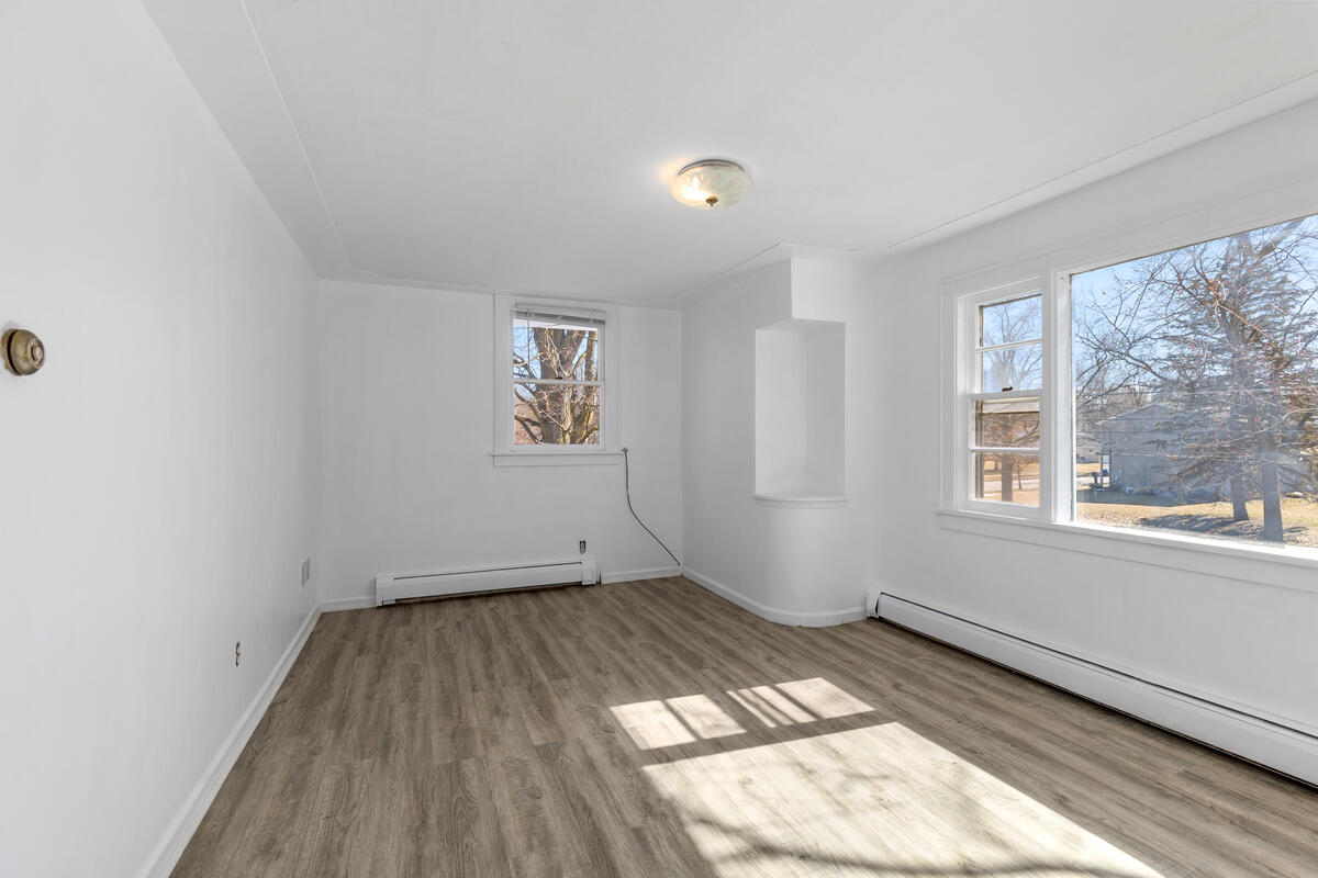 1643 Aberdeen Street NE