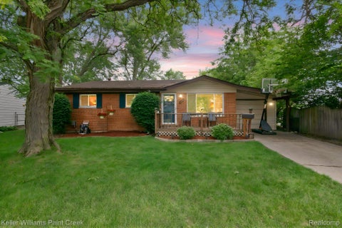Photo of 526 Filbert Street, Westland City, MI 48186 (MLS # 20261061732)