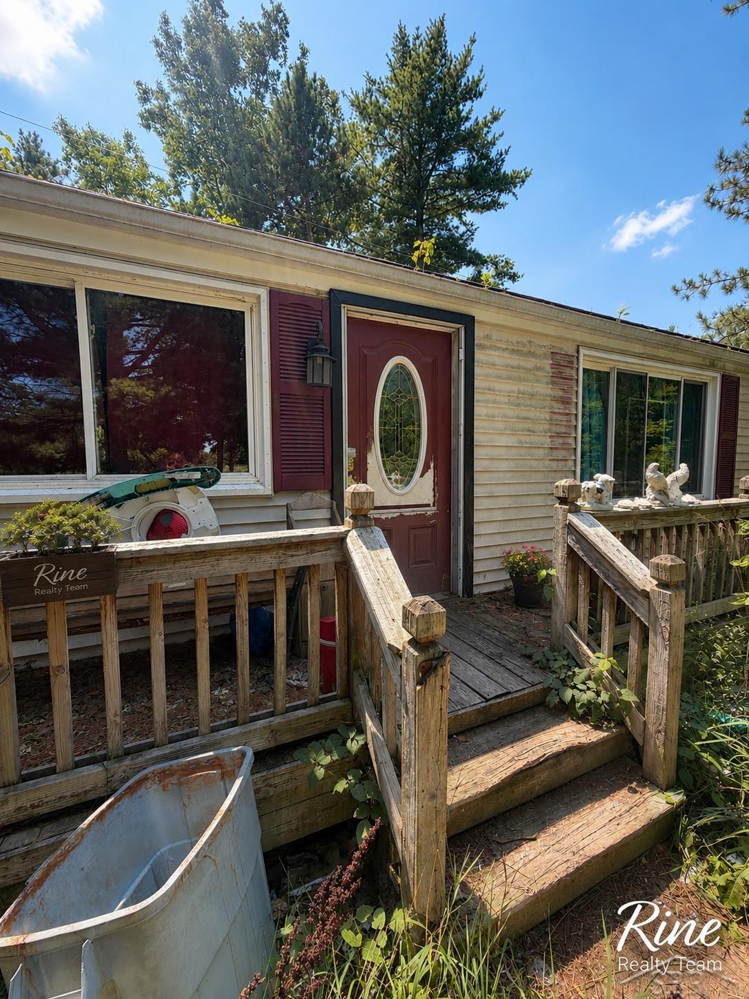 2384 E Dexter Trail