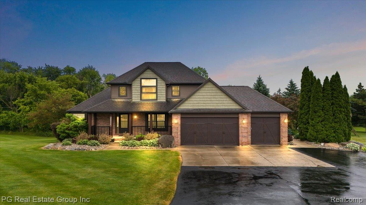 4888 Oakwood Road