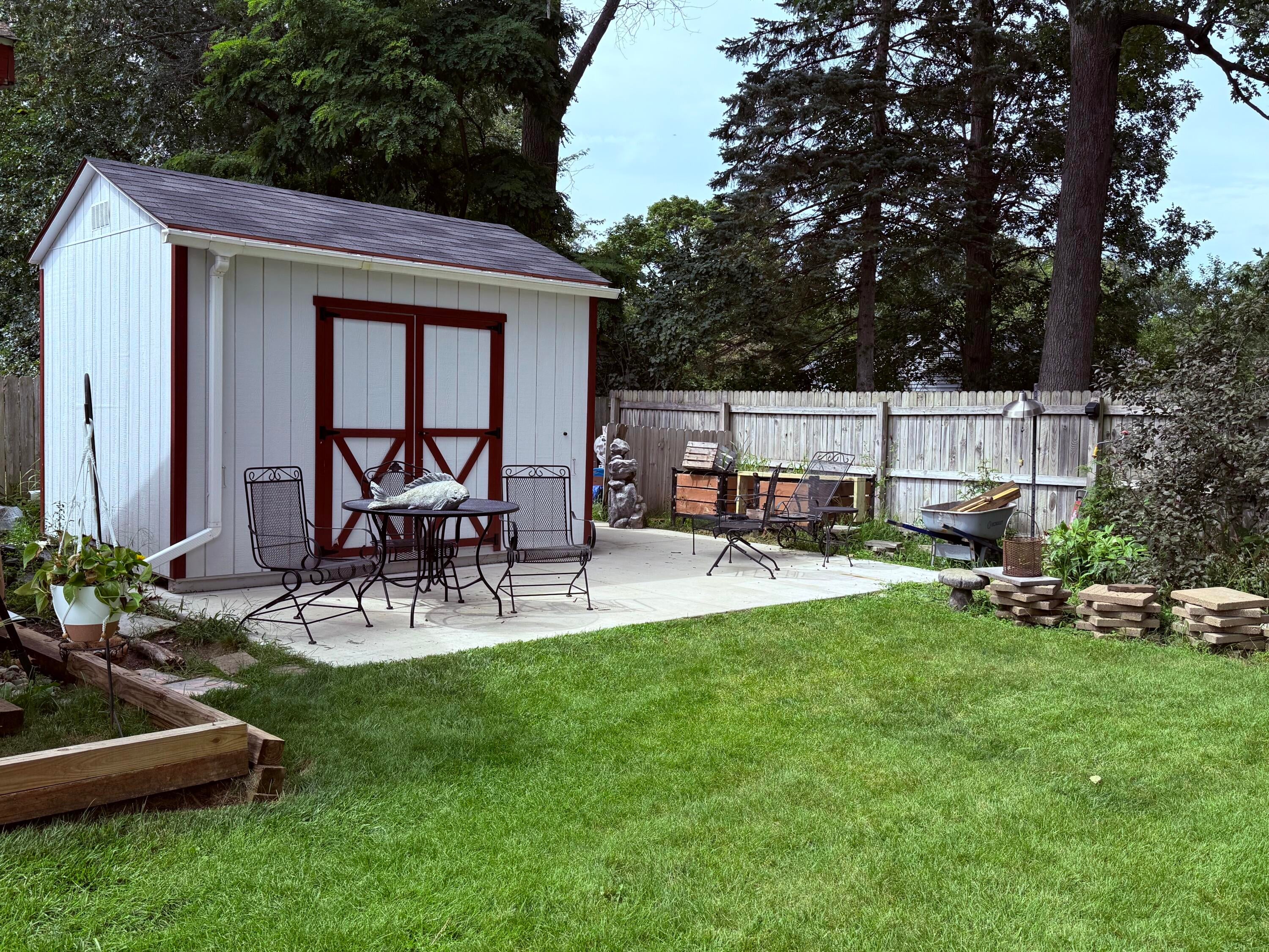 1962 Francis Avenue