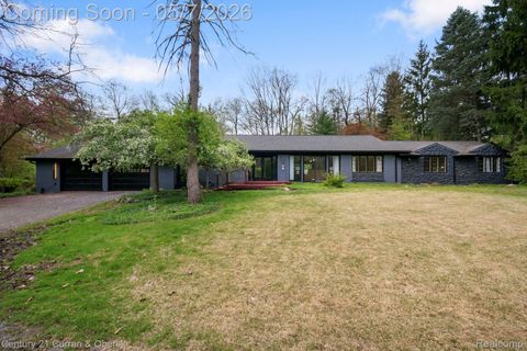 27869 Old Colony Street Farmington Hills City MI 48334