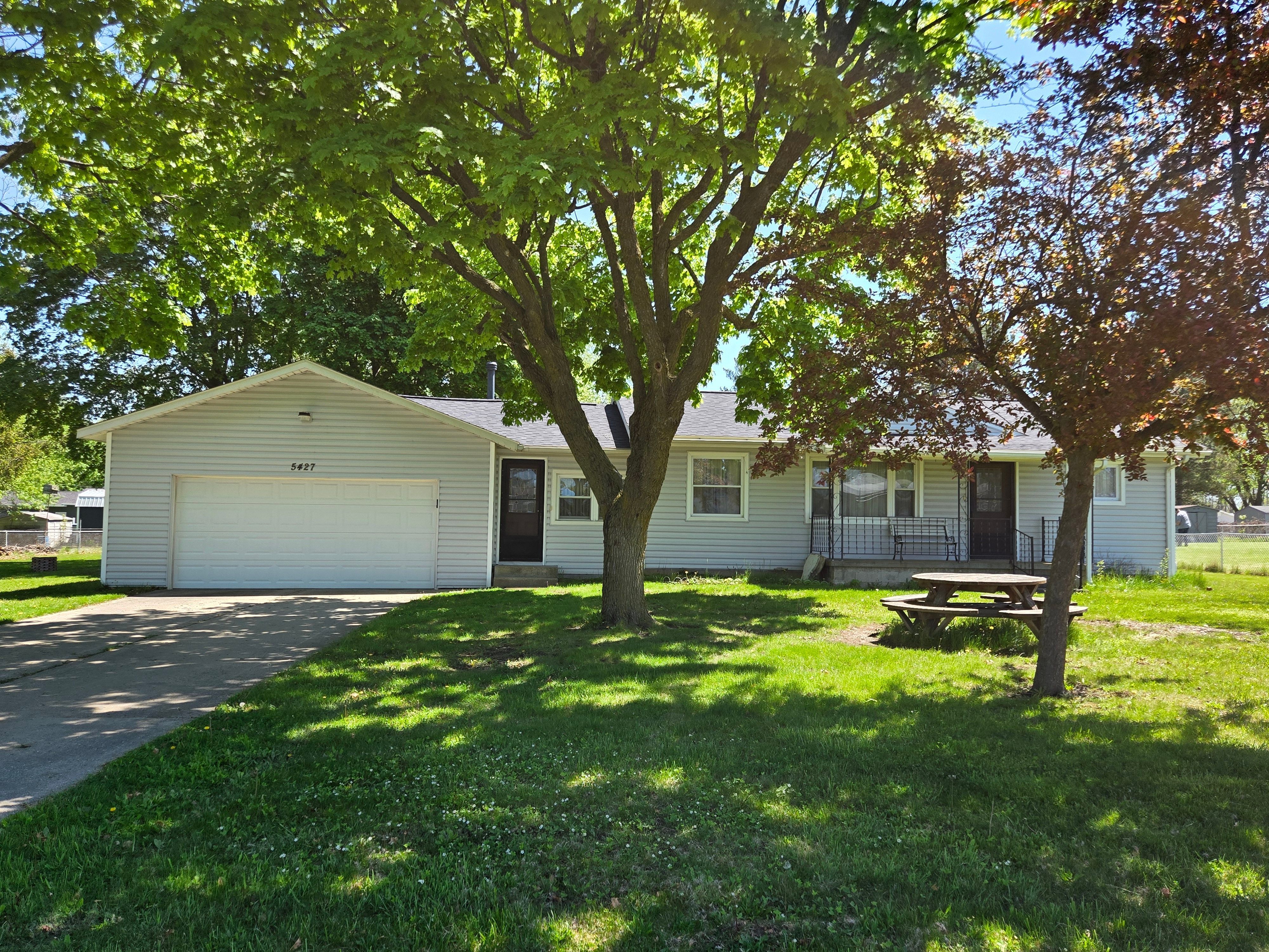 Listing image 7