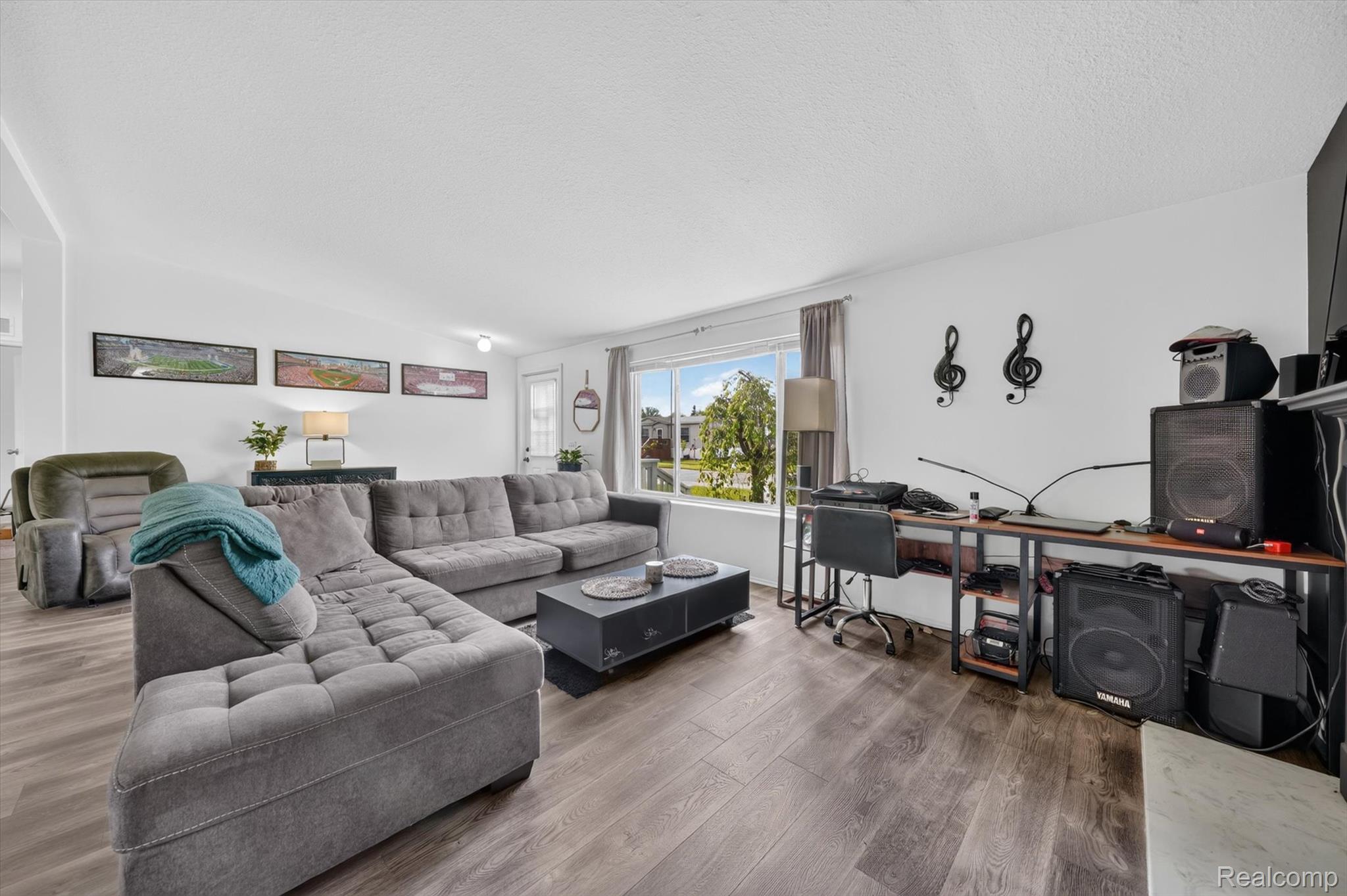 2700 Shimmons Road 120