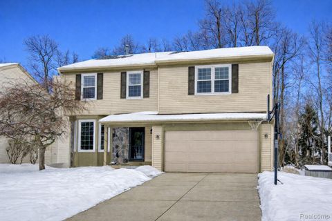 1564 Chelsea Circle Hartland Township MI 48843