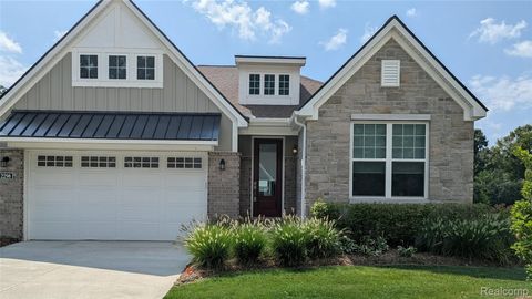 2298 Pondview Lane Troy City MI 48085