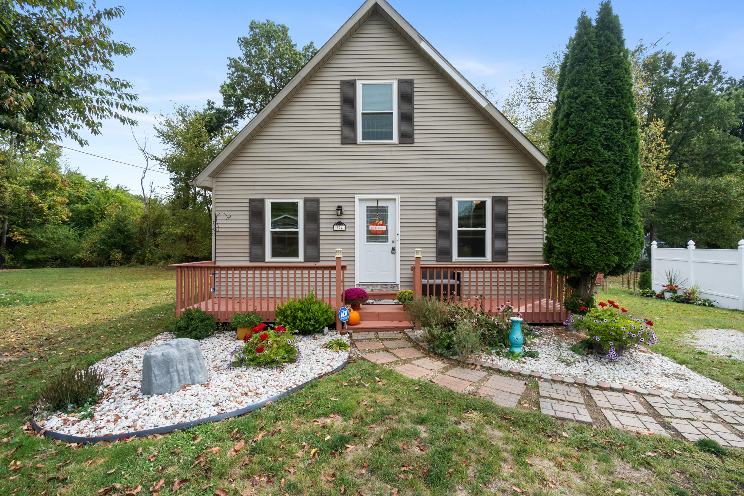 12241 Grandview Drive