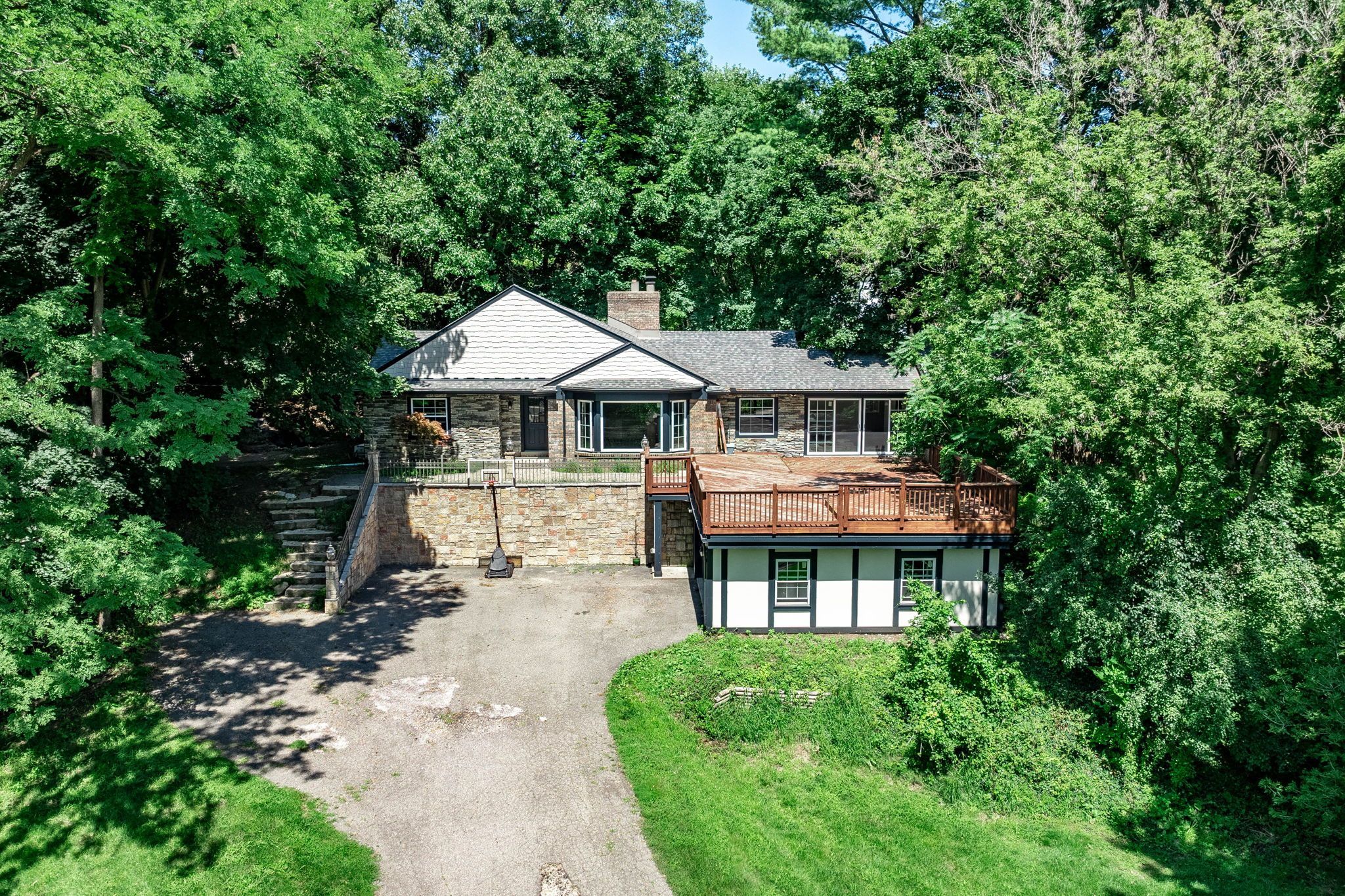 25900 W 14 MILE Rd