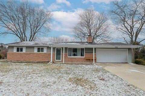 1841 Van Wagoner Drive Saginaw Charter Township MI 48638