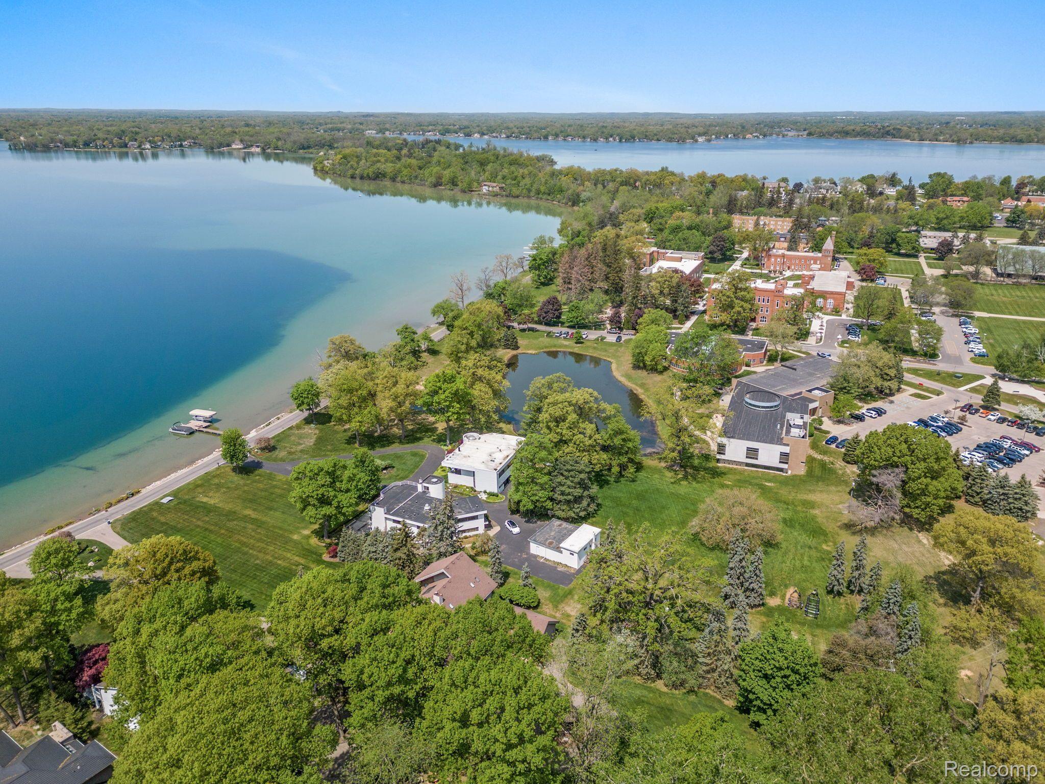 Orchard Lake Village City Oakland, Michigan 48324, United States, ,Land,Active,128174