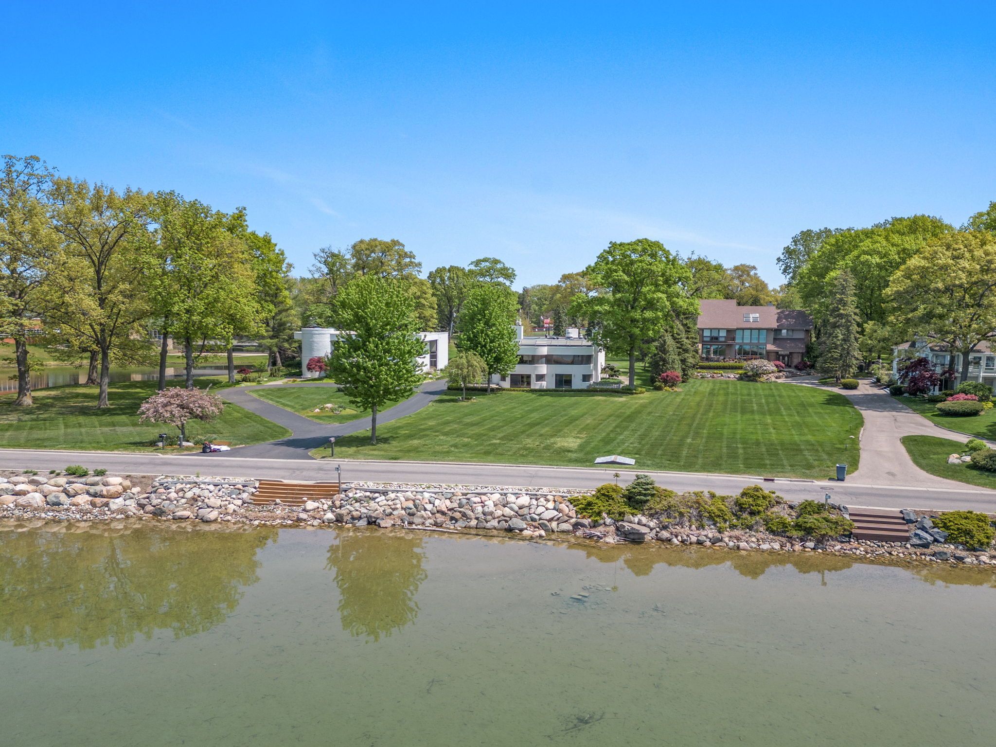 3751 Indian Trail