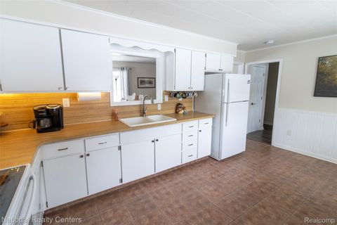 Tiny photo for 529 N Watkins, Perry City, MI 48872 (MLS # 20261015976)