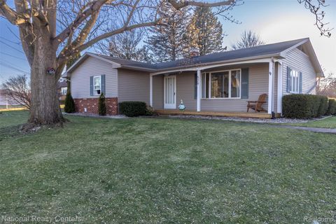 Photo of 529 N Watkins, Perry City, MI 48872 (MLS # 20261015976)