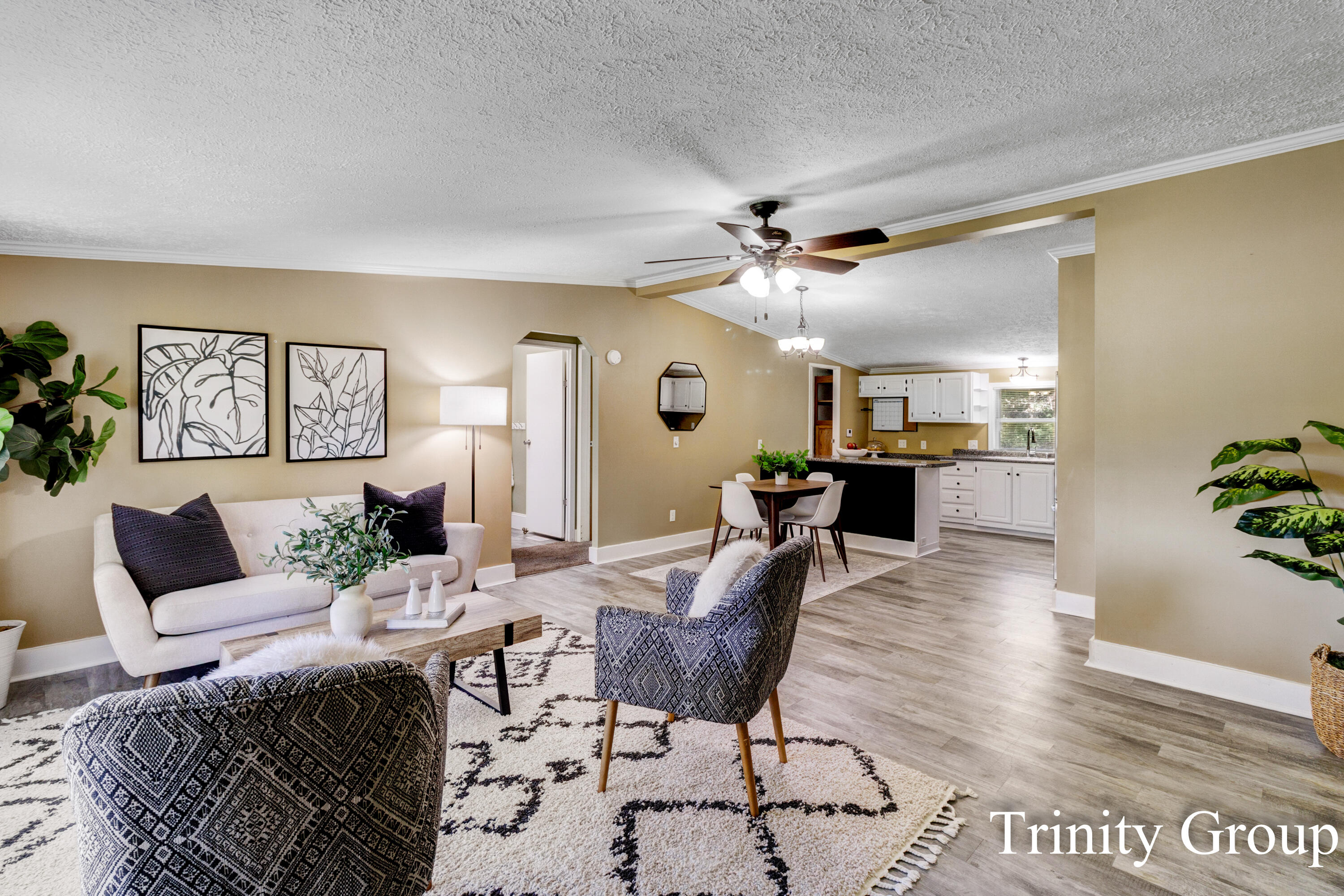 7950 S Sequoya Trail