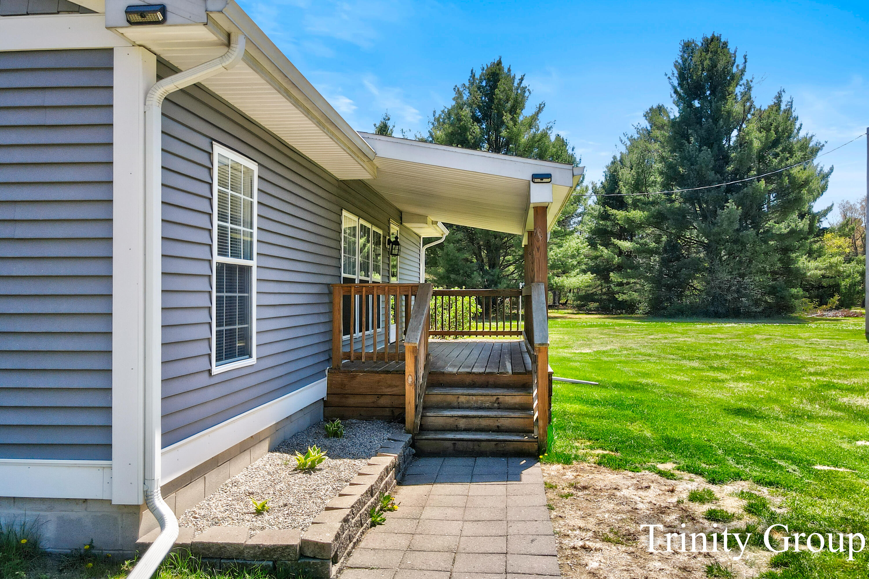 7950 S Sequoya Trail