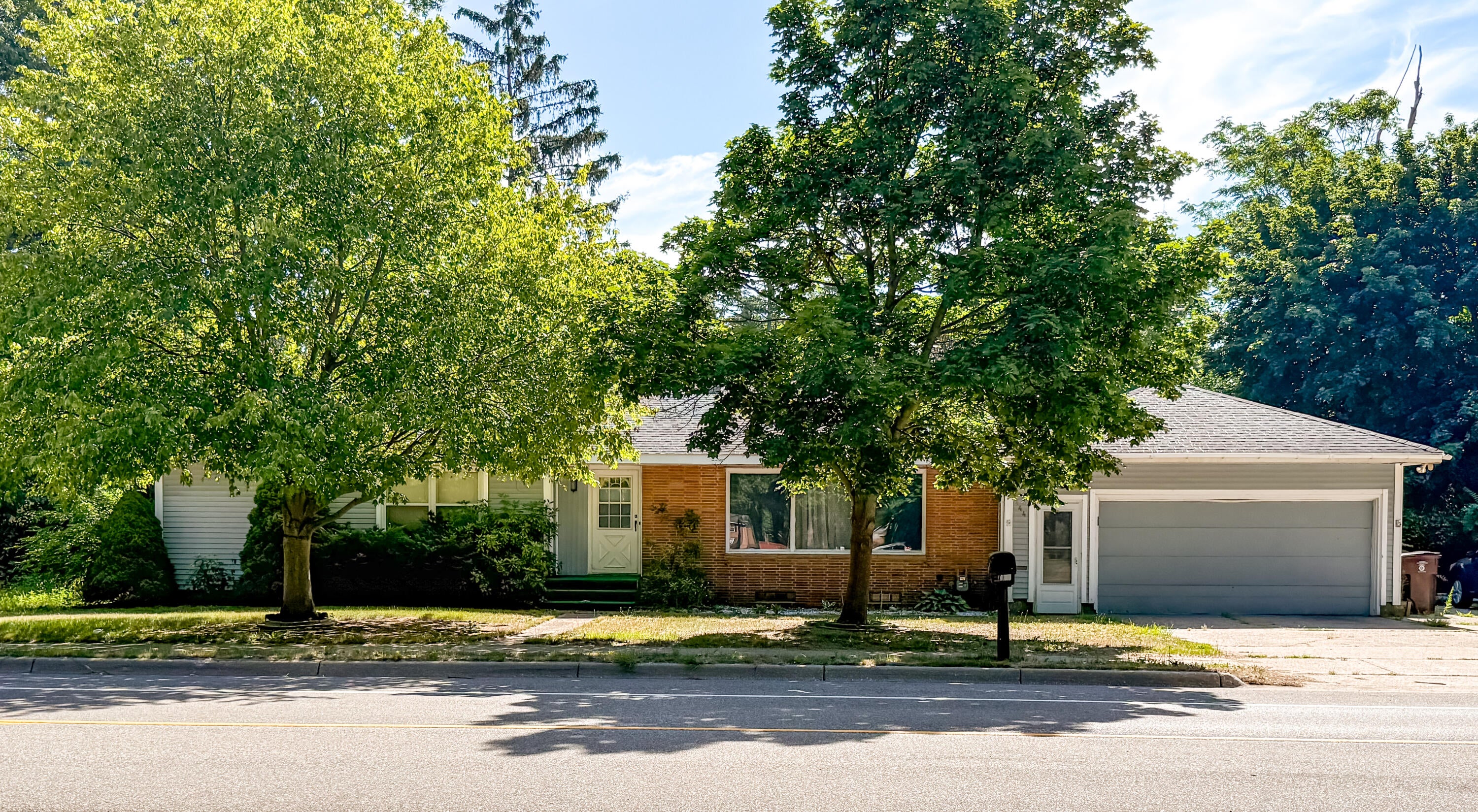 744 S Quarterline Road