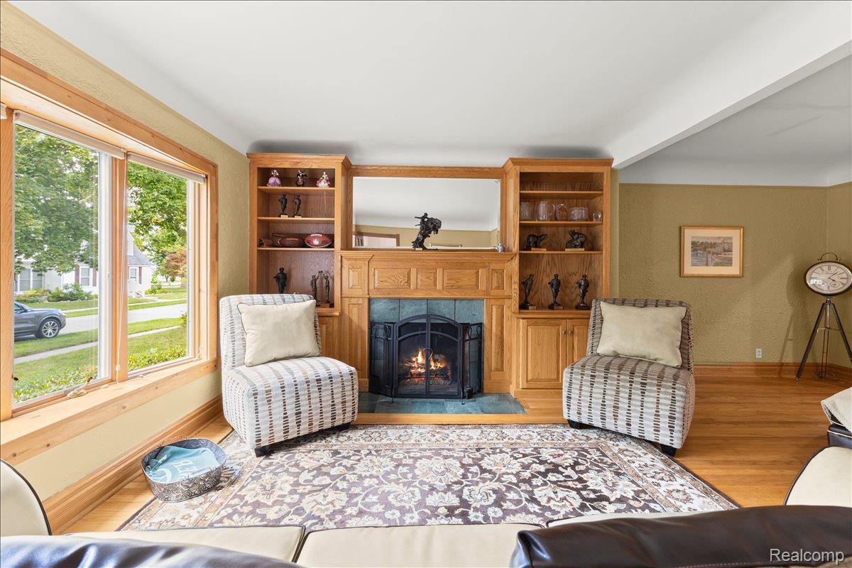 1775 Woodland Avenue