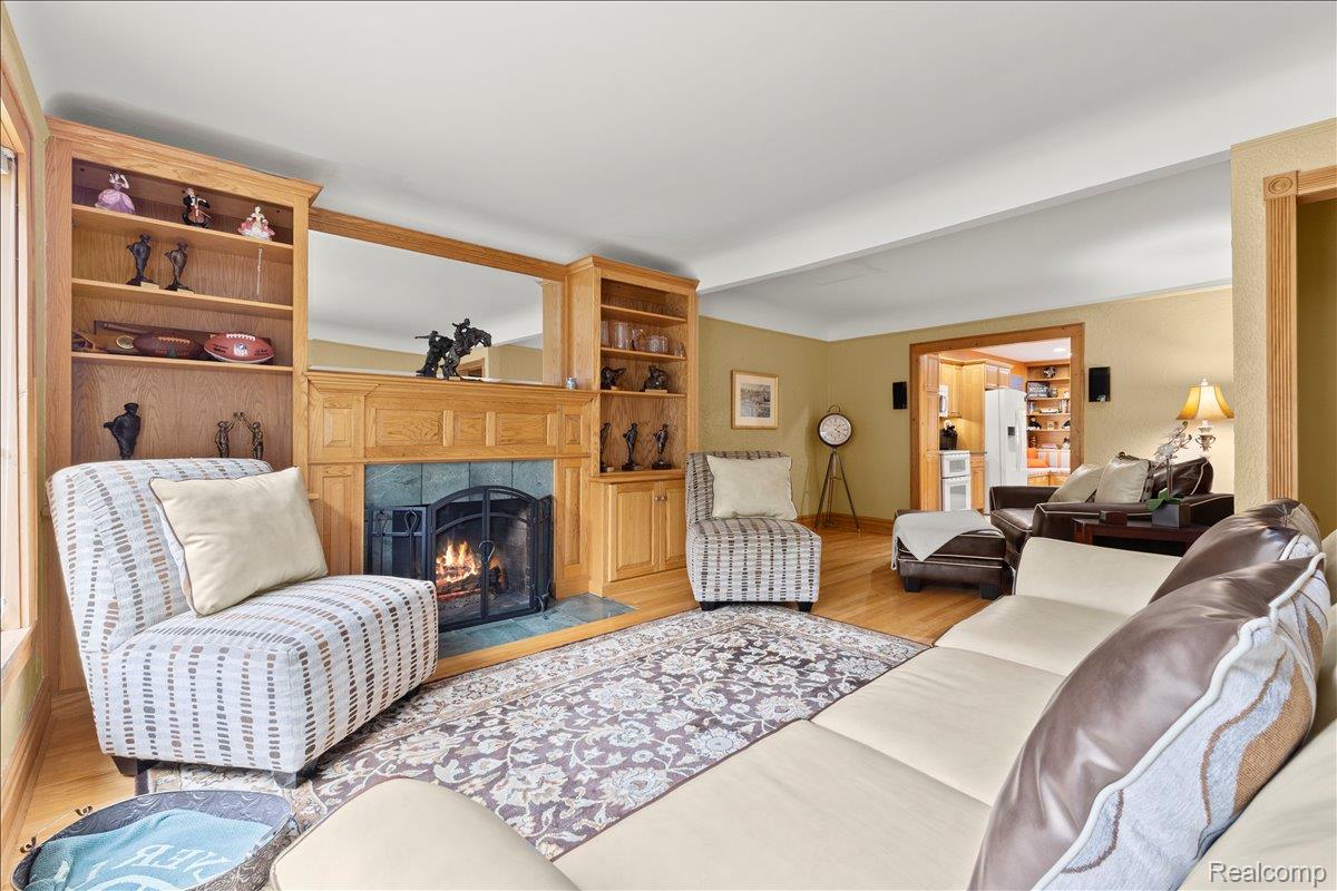 1775 Woodland Avenue