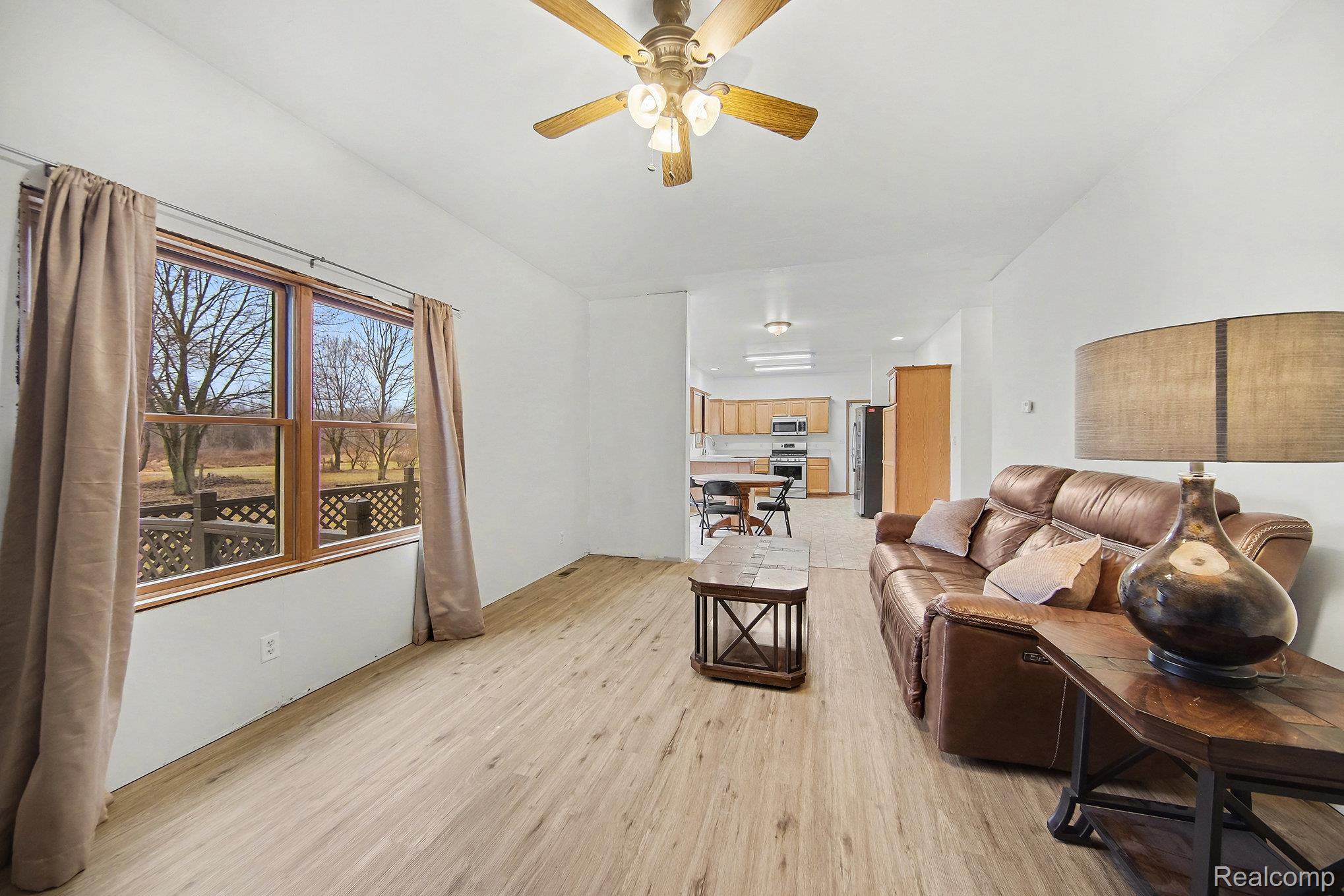 23780 Carleton West Road