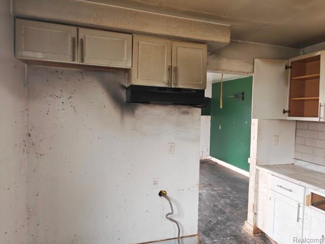 8291 Mettetal Street