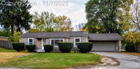 4935 Pontiac Lake Road Waterford Charter Township MI 48328