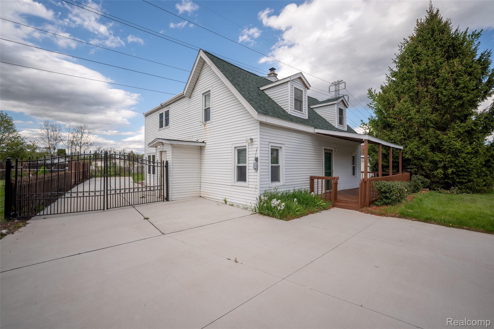 420 Wellsboro Street