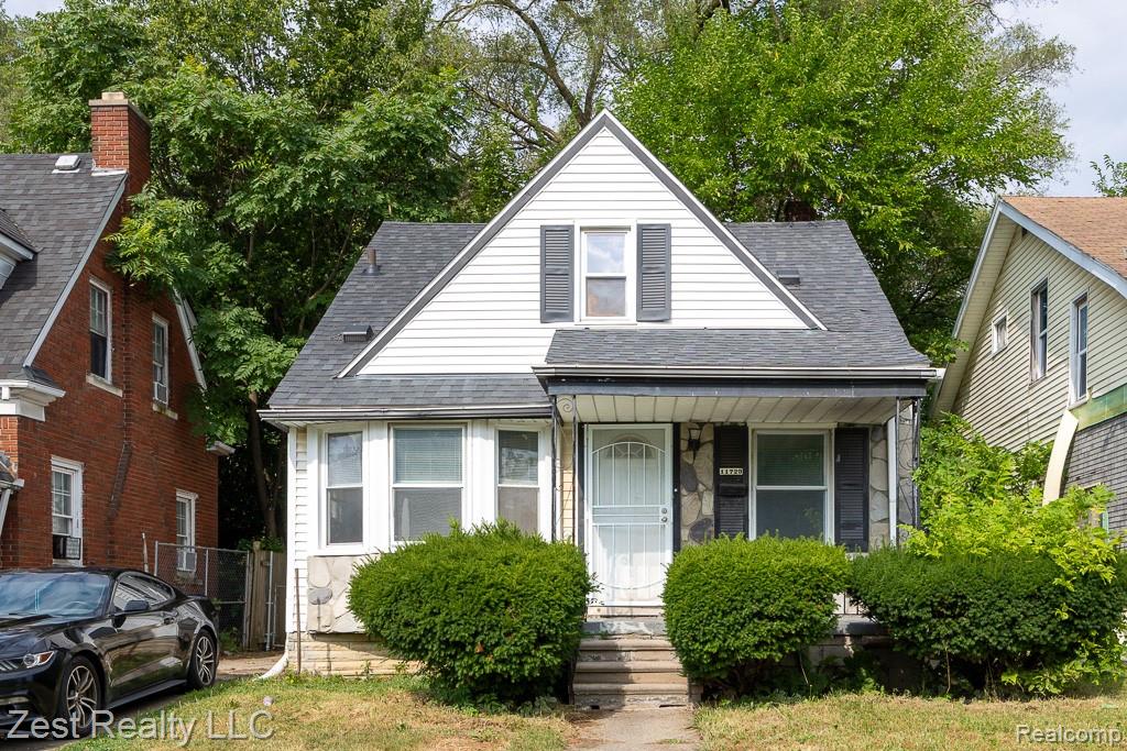 11723 Rutherford Street