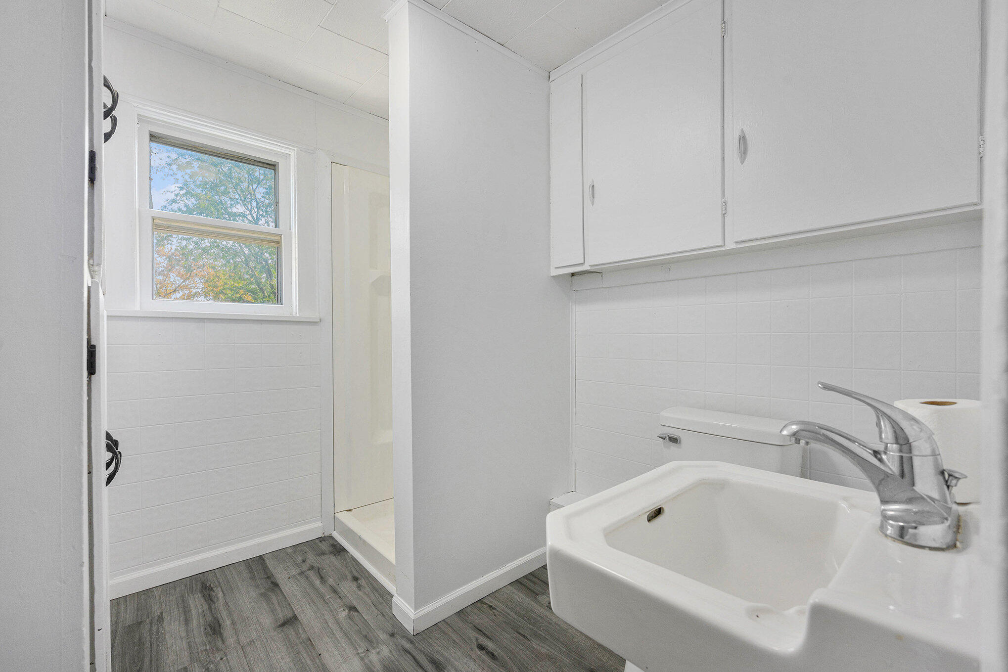 Hartford Township, Michigan 49057, United States, 2 Bedrooms Bedrooms, ,1 BathroomBathrooms,Residential,Active,214873