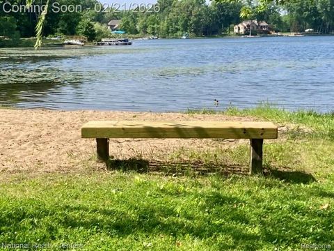 Tiny photo for 3857 Ellisia Road, Commerce Charter Township, MI 48382 (MLS # 20261010229)