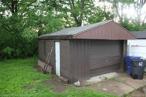Tiny photo for 440 Martin Luther King Jr Boulevard S, Pontiac City, MI 48342 (MLS # 20261035742)