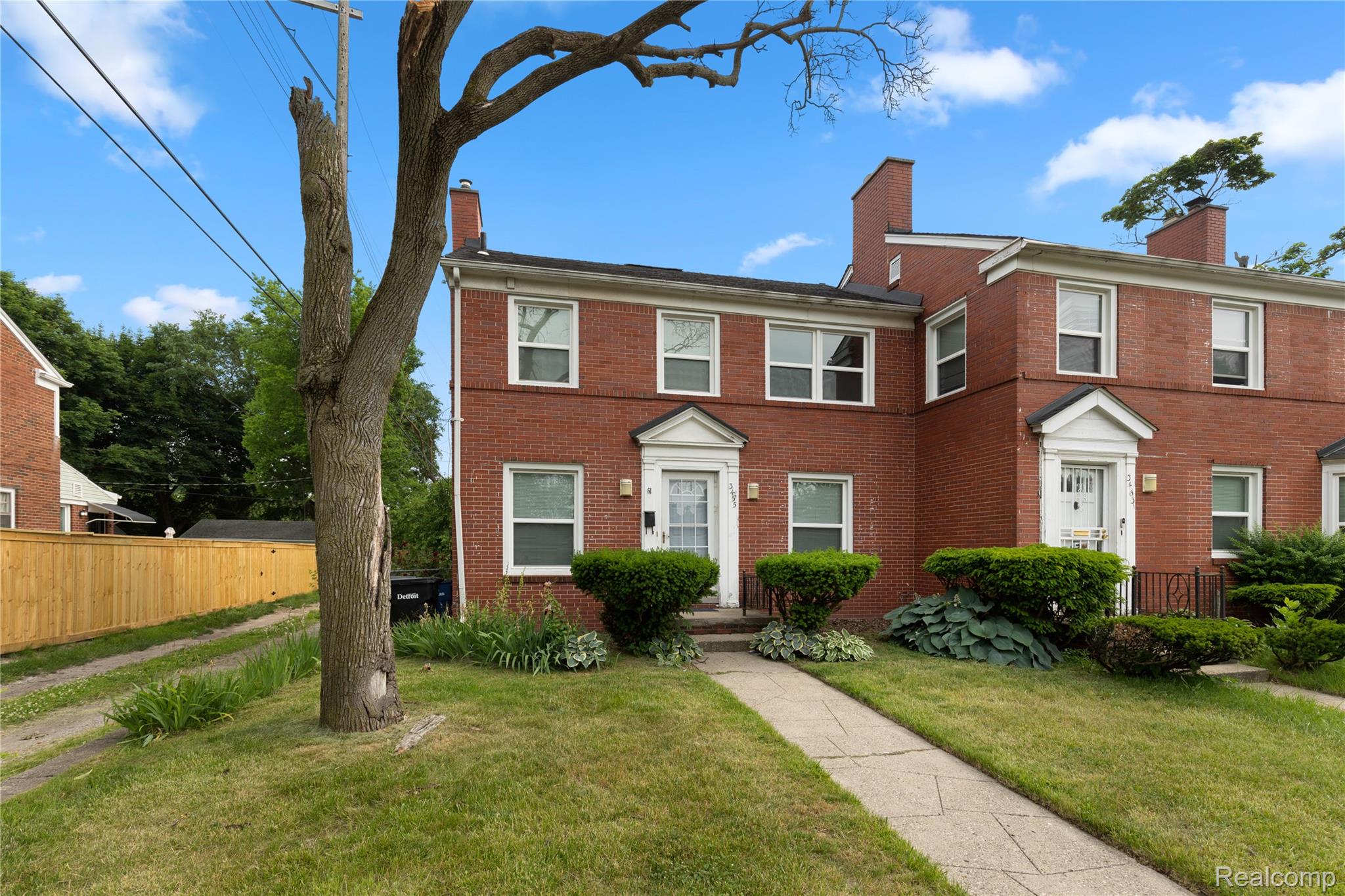 Detroit City, Michigan 48221, United States, 3 Bedrooms Bedrooms, ,2 BathroomsBathrooms,Residential,Active,151749