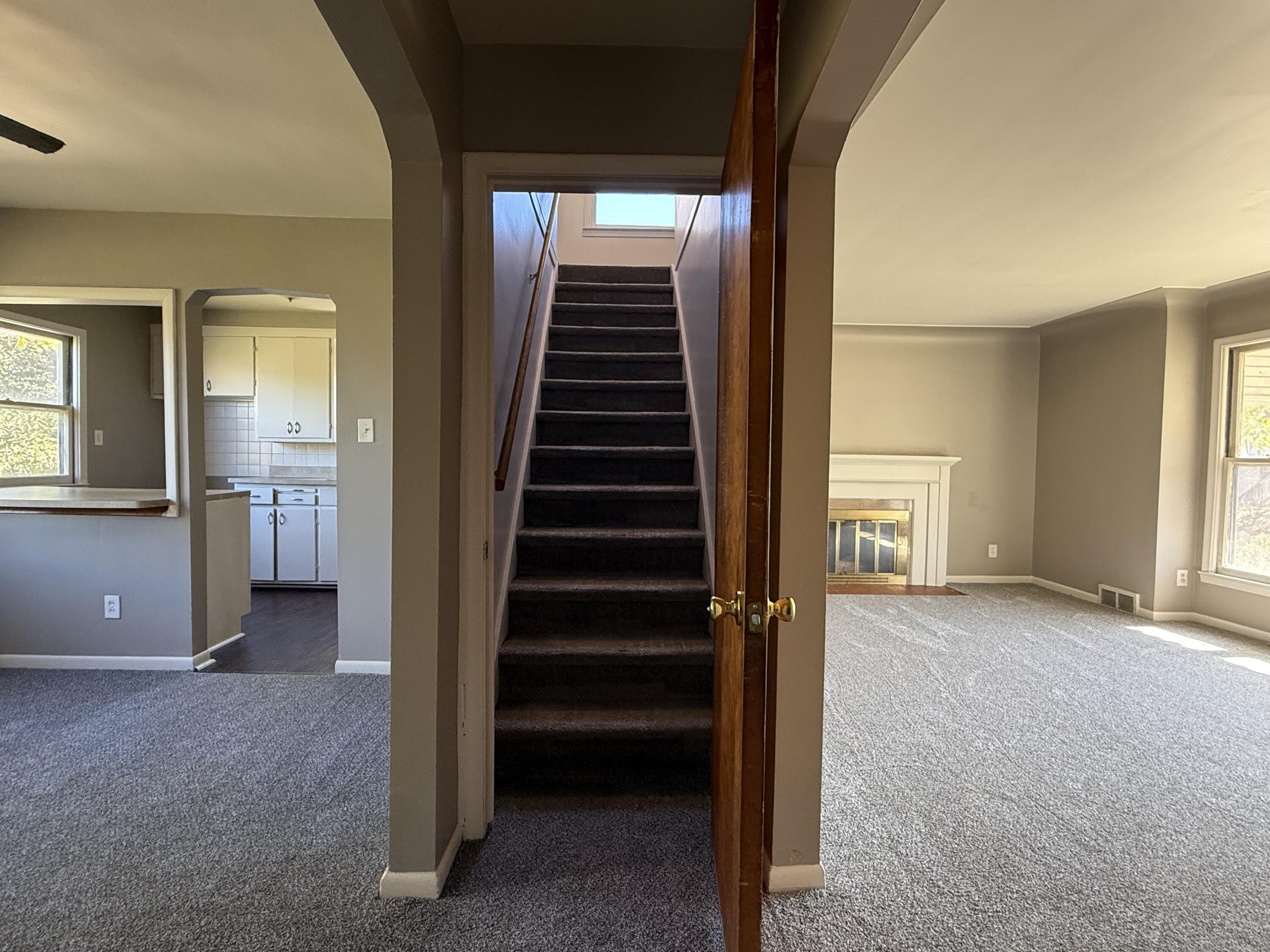 15305 Evergreen Avenue