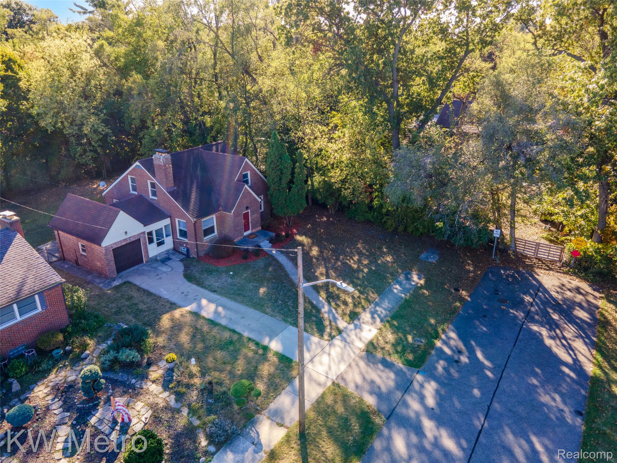 18469 Westland Avenue