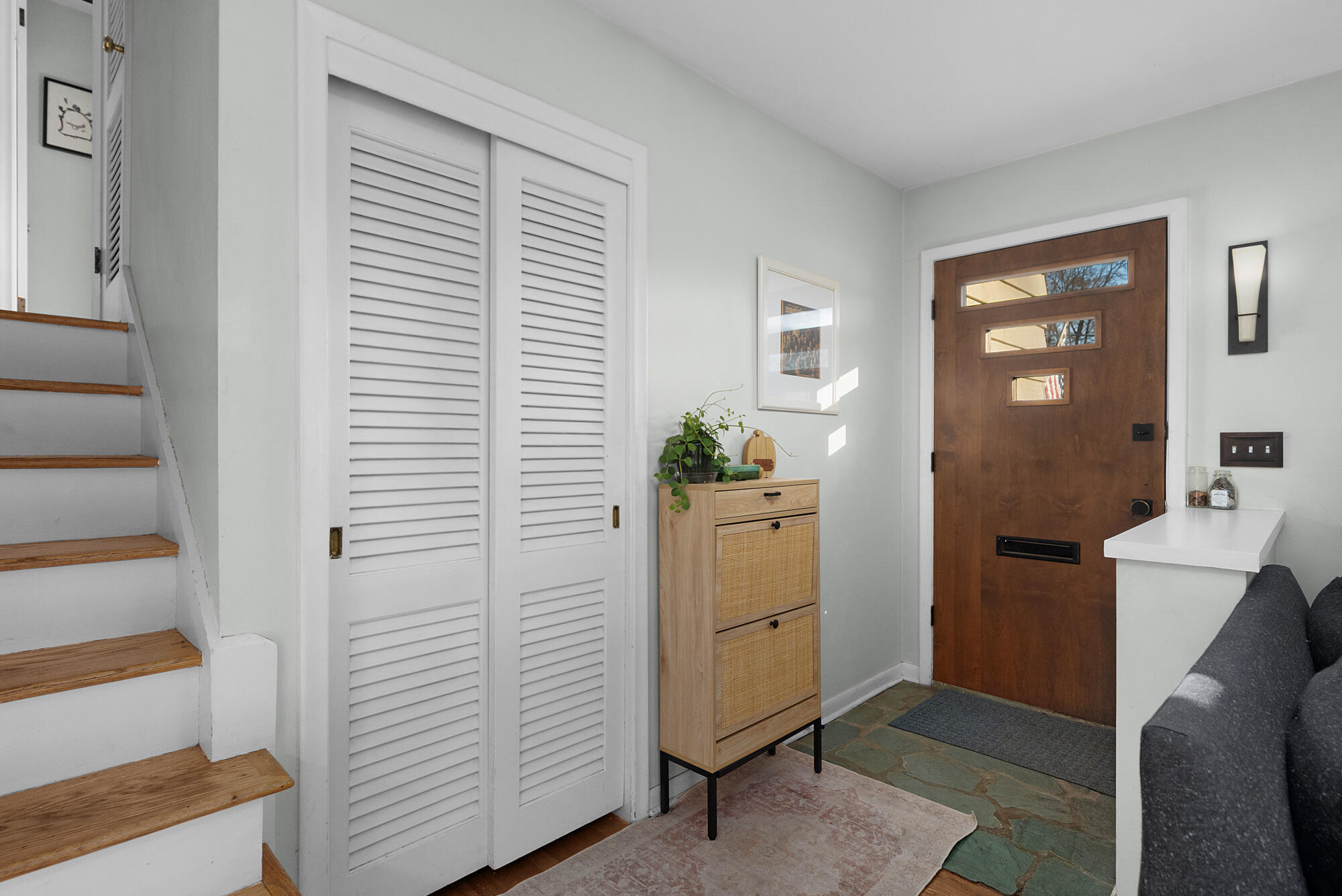 1353 Pinecrest Avenue SE