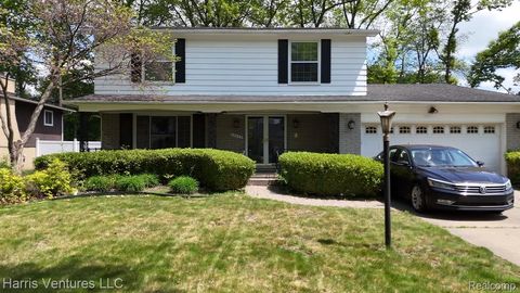 29430 MARIMOOR Drive Southfield City MI 48076