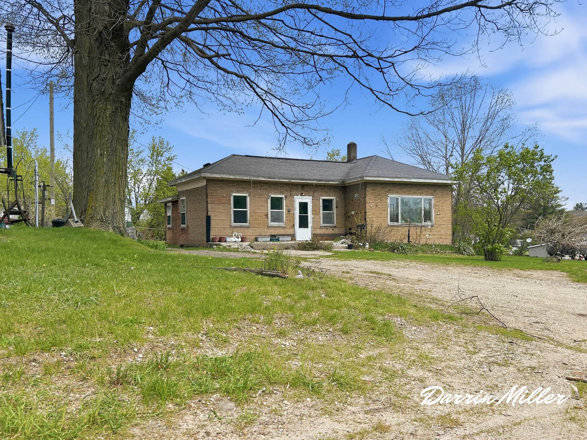 11460 5 Mile Road