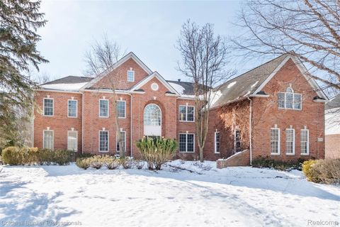 26361 Glenwood Drive Novi City MI 48374