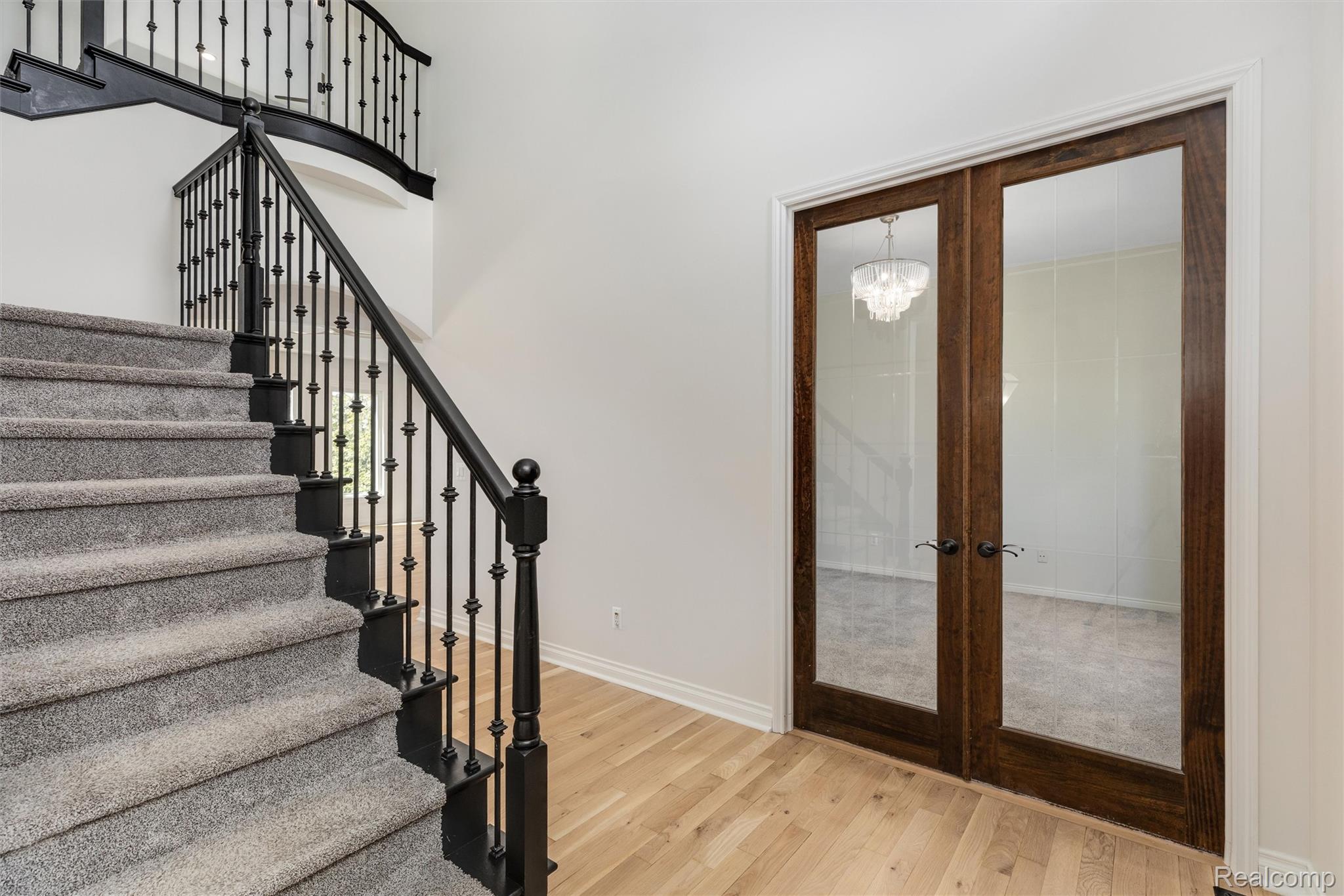 2862 Bay Hill Court